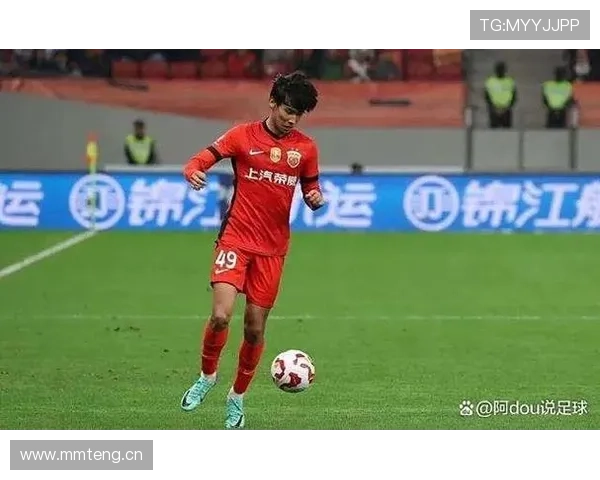 上港本土锋线最强搭档浮出水面!一人曾是大连英博主力,进过国足_李新翔_穆斯卡特_刘祝润
